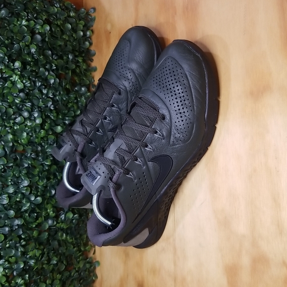nike metcon 4 leather